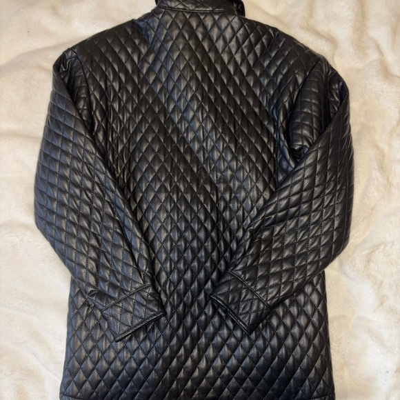 Sunday Best Black Quilted Shirt Jacket - Picture 3 of 3